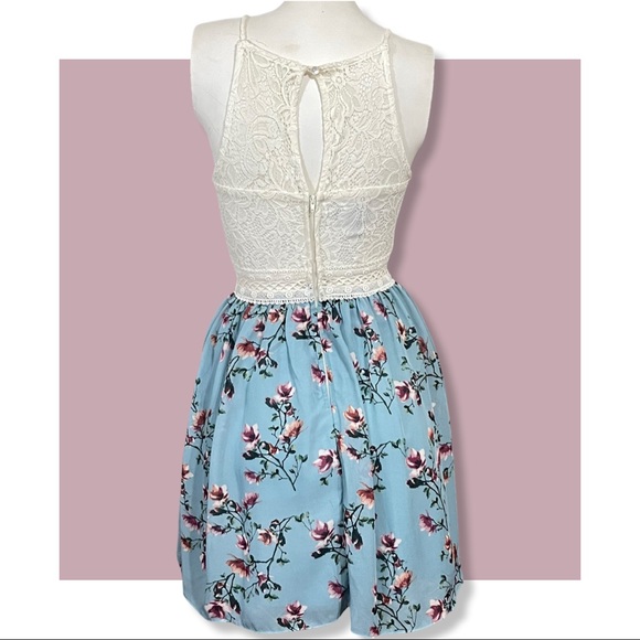 By & By Lace floral summer mini dress S (3) - Picture 6 of 7